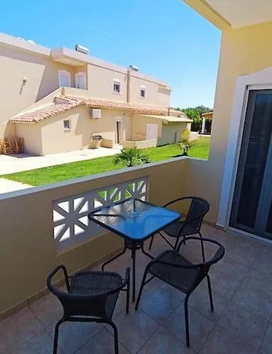 Apartman Verano Oasis Apartment_near The Sea-free Parking Herszonisszosz